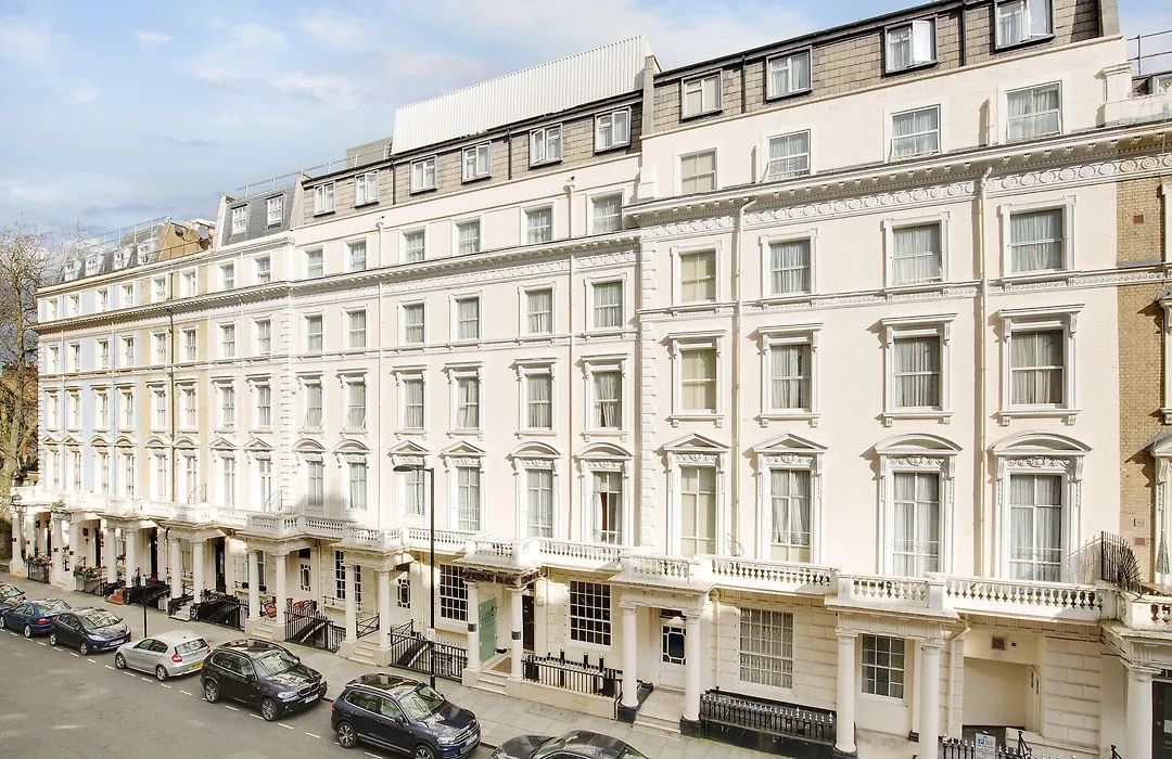Bright Modern Flat Close To Queensway-1