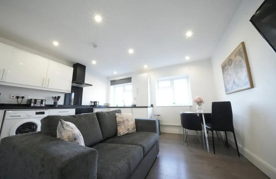 Hatton Apartments: Airport-Adjacent with Free Parking and Underground Access-1