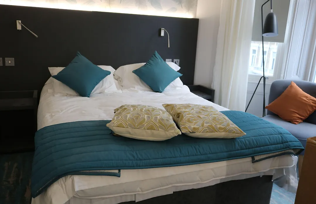 K Hotel Kensington-1
