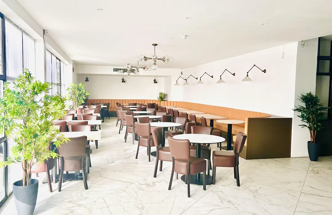 King Solomon Hotel- Golders Green-1