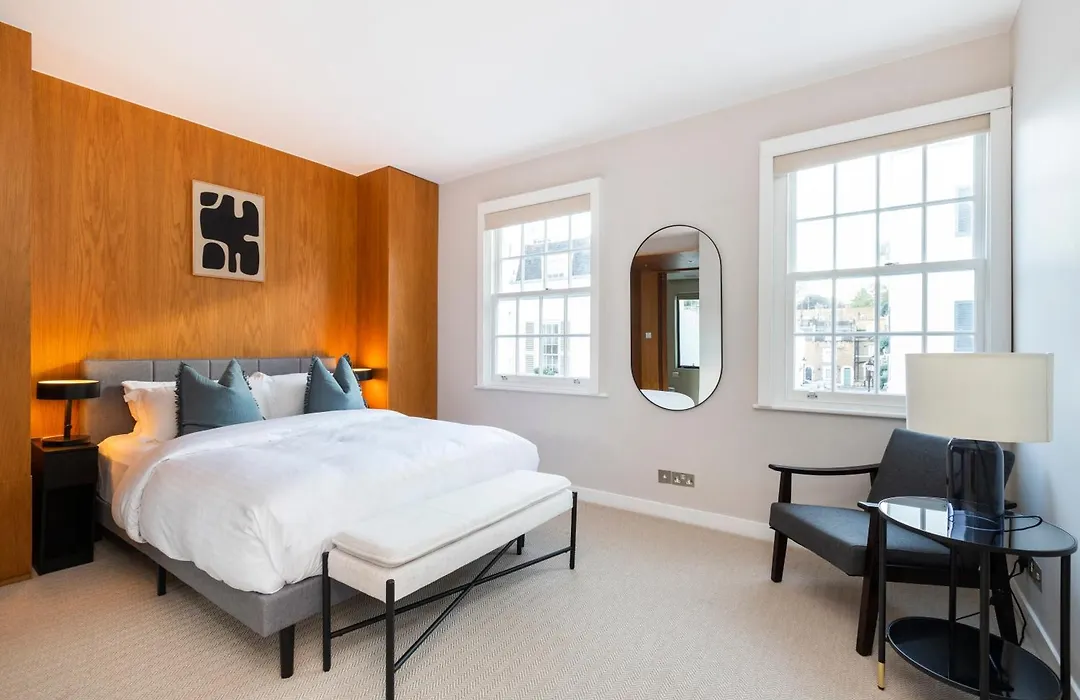 Elegant 3 Bd House In Knightsbridge-1