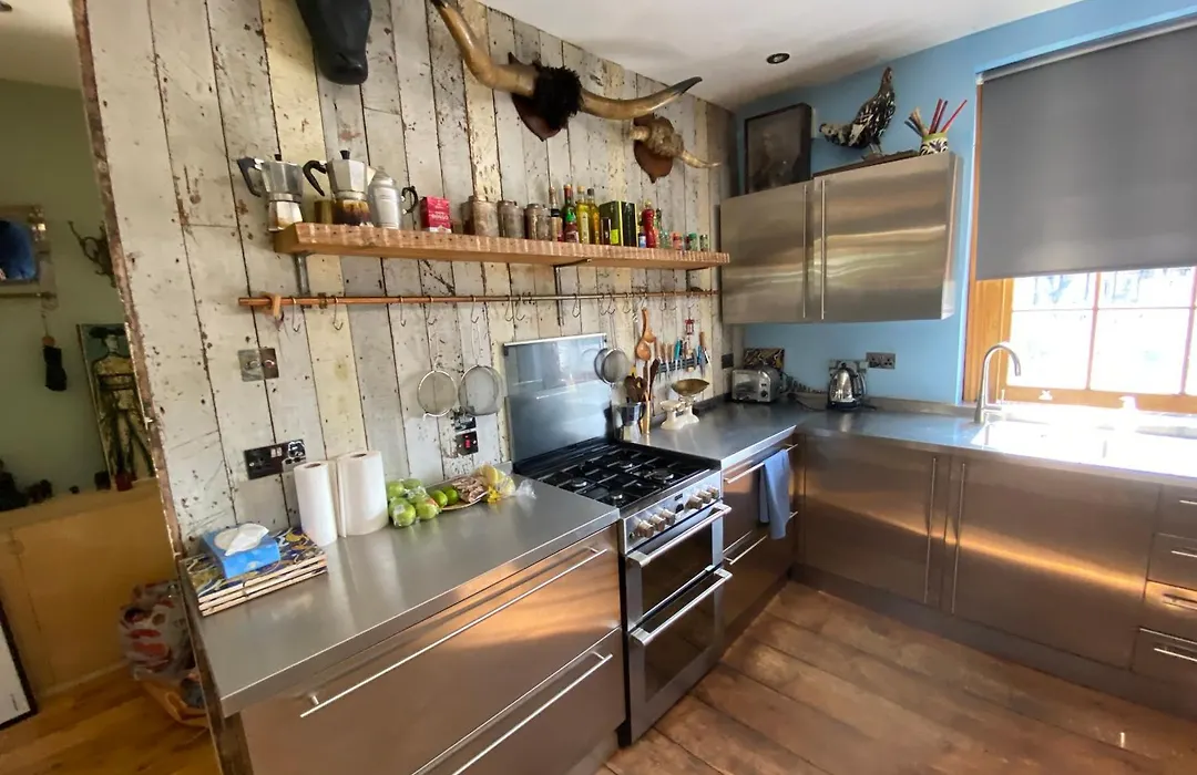 Quirky 2Bed Aps In Central London-1