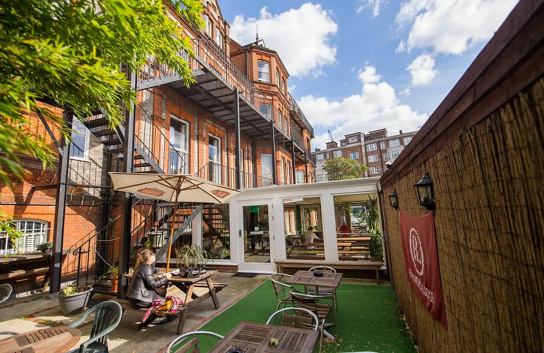Palmers Lodge Swiss Cottage-1