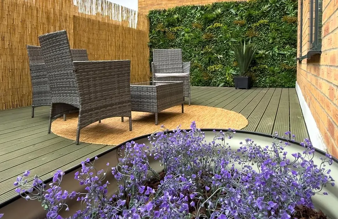 2 Bedroom, 2 Bathroom Apartment With Roof Terrace In Hoxton Shoreditch-1