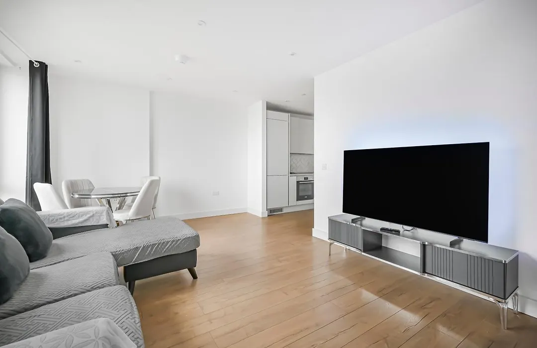 Canary Wharf E14 Modern 1 Bed Apartment High Spec-1