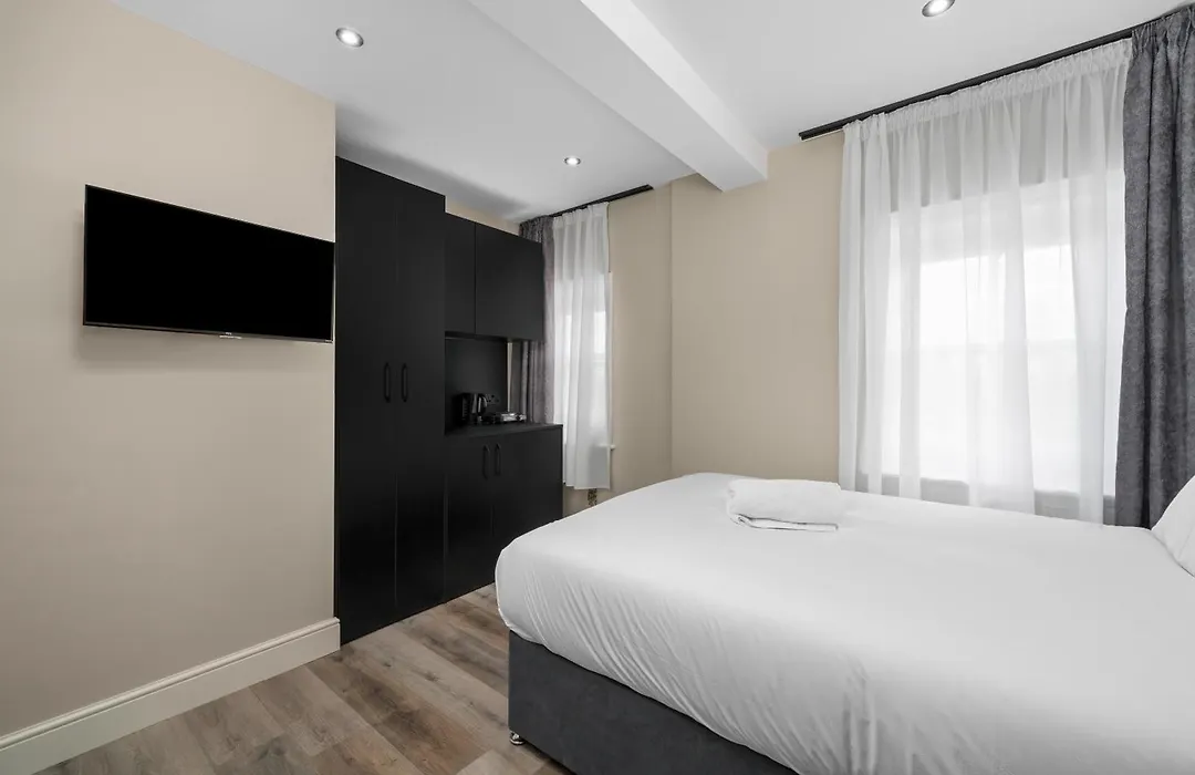 Willesden Green Modern Living Suites-1