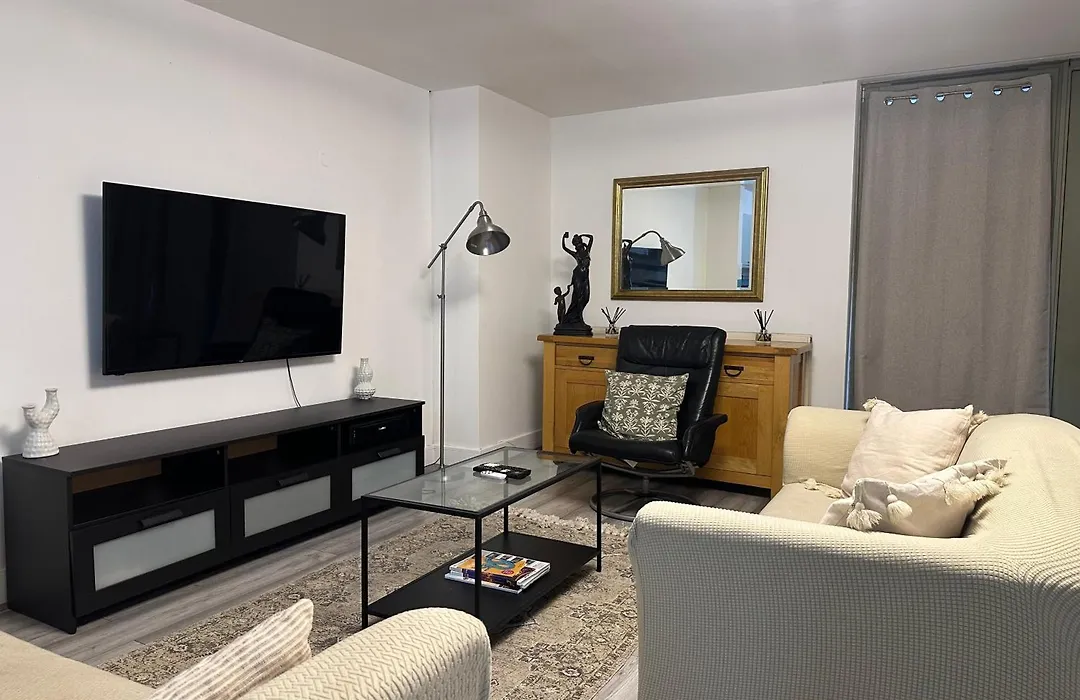 Bright 1Br Flat Walk To Hyde Park, Queensway And Paddington-1