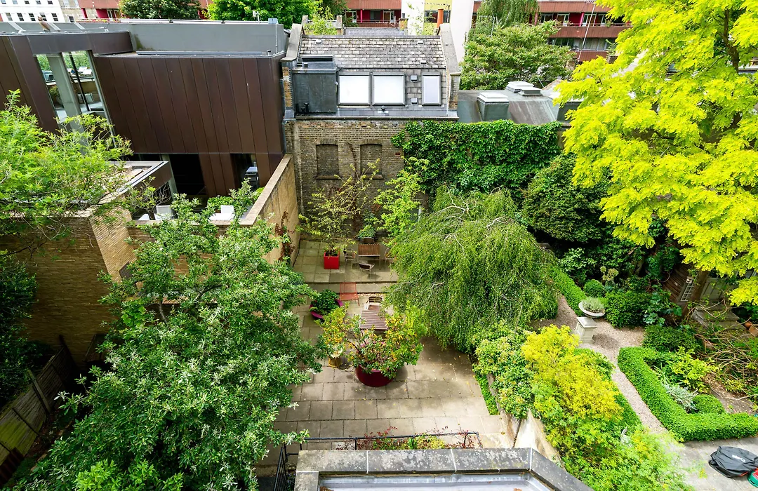 5 Doughty Street - Urban Apartments-1