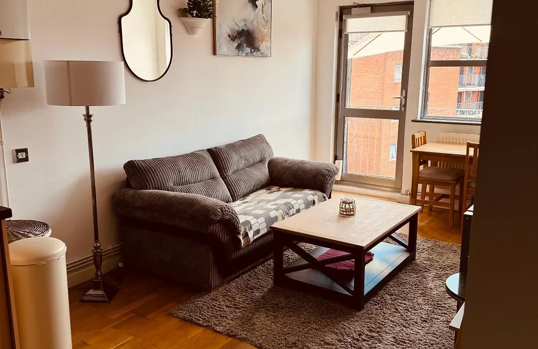 Entire 1 Bed Flat In The Heart Of London Islington-1