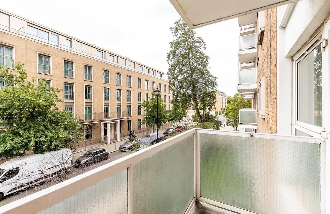 Belgravia Living-1