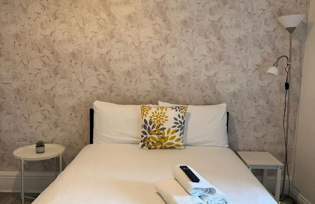 Tlk Apartments & Hotel - Beckenham Junction-1