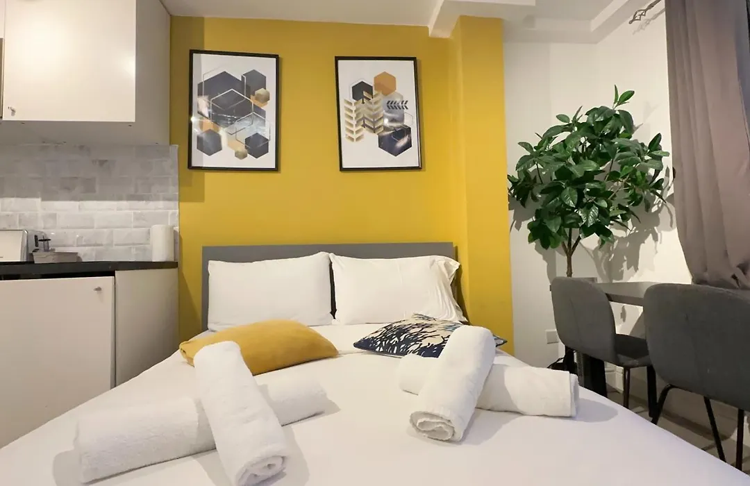Cosy Farringdon Apartments-1