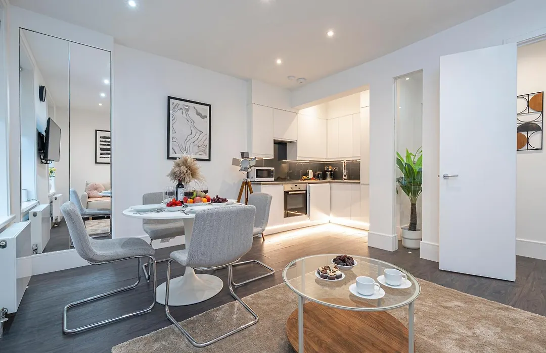 Baker Street Residence-1