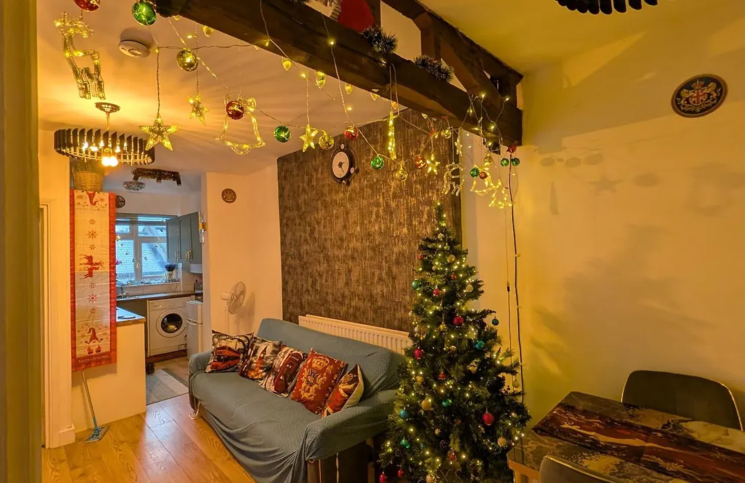 London 2 Bedroom Westminster Borough Apartment With Skysports And Netflix-1