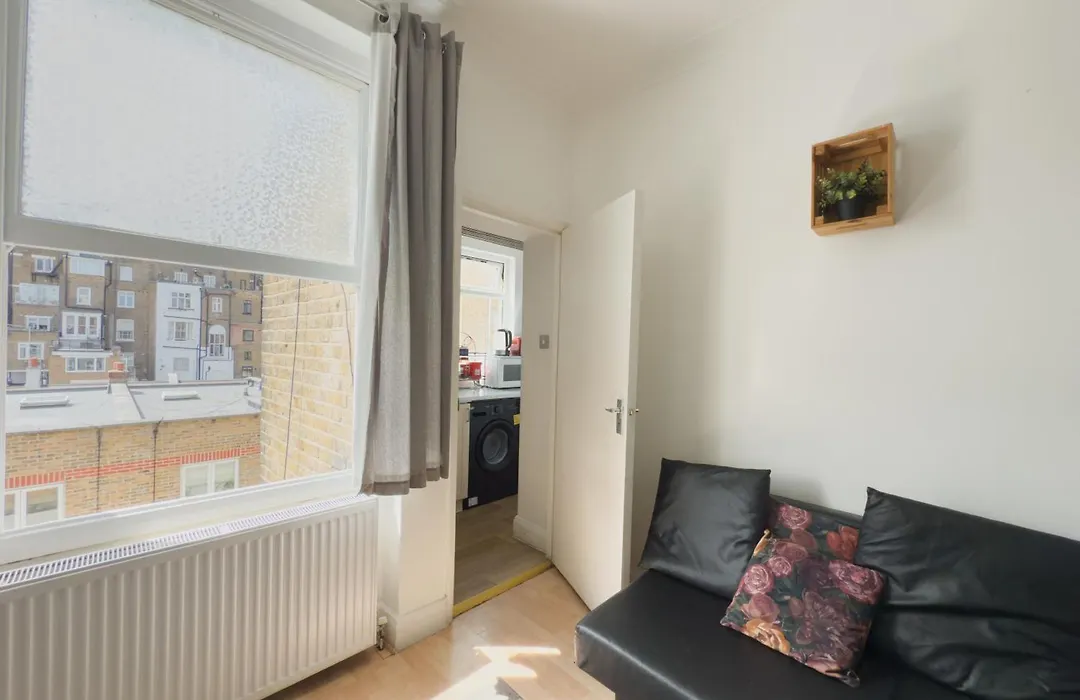 Stylish Apartments - Steps From Hyde Park & Paddington Station-1