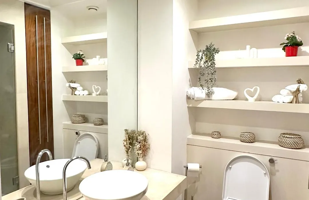 Luxury Apartment In Canary Wharf-1
