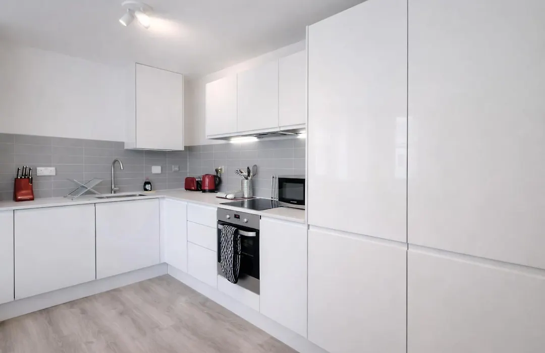Roomspace Serviced Apartments - Kew Bridge Court-1