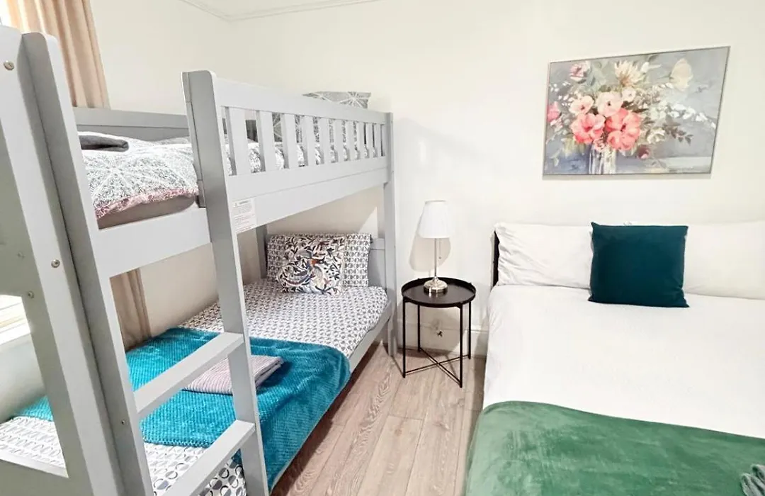 Wandsworth Guest Rooms 64-1