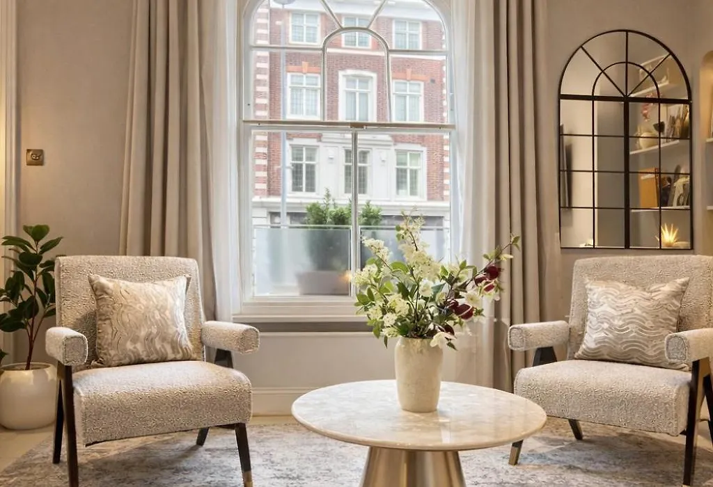 Spacious 2Br Chelsea Apartment Near Sloane Square-Sleeps 6-1
