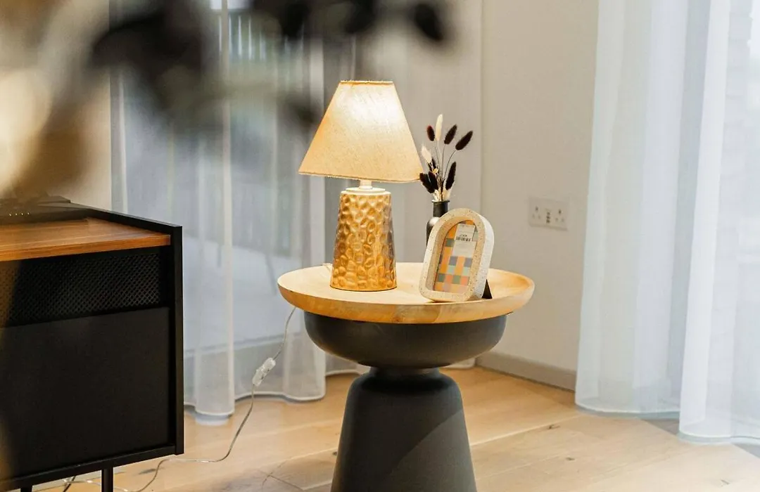 Stylish 1Br Escape - Gym -Balcony - Lift-1