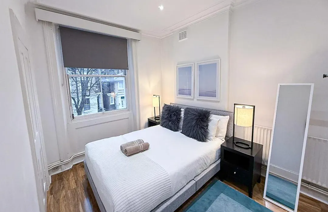 Stylish 2-Bedroom Apartment In Maida Vale Near Little Venice & Paddington By Staylio London-1