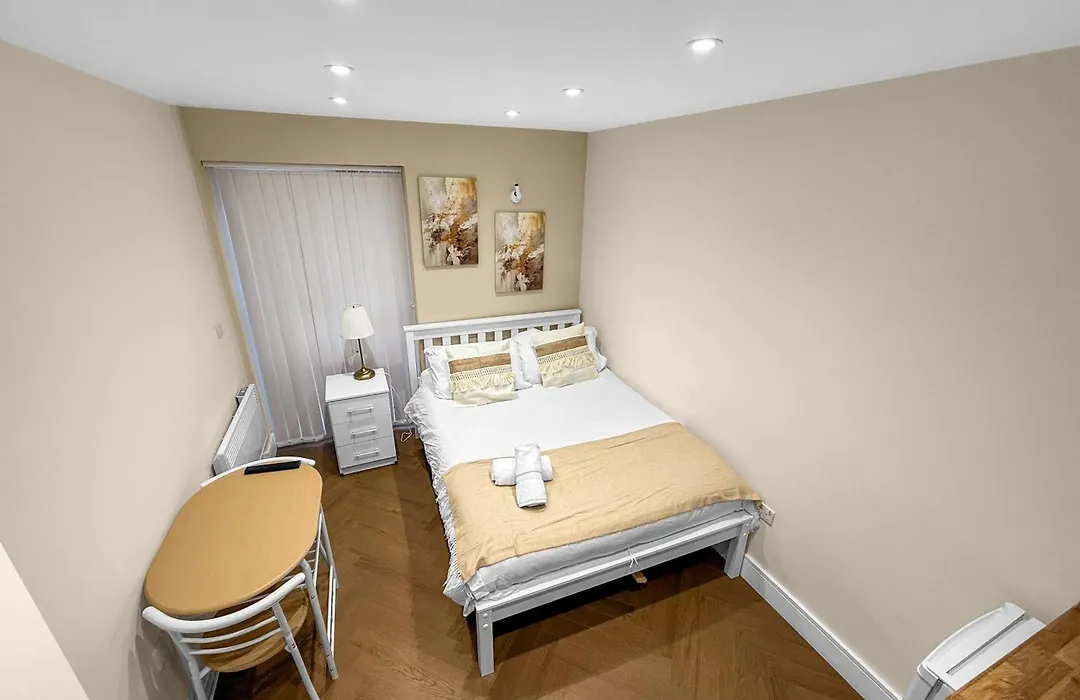 30A Class Studios Near Arsenal And Central London-1