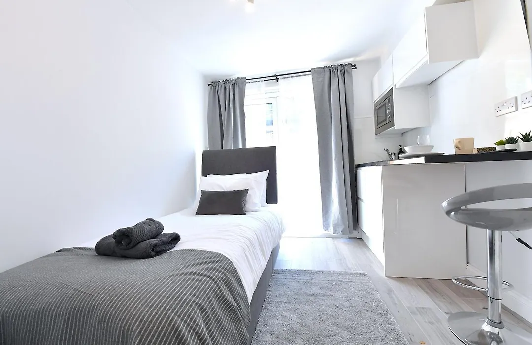 Stylish Studios By Luxestays Fulham-1