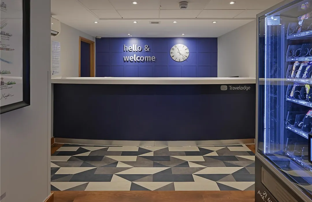 Travelodge Kingston Upon Thames Central-1