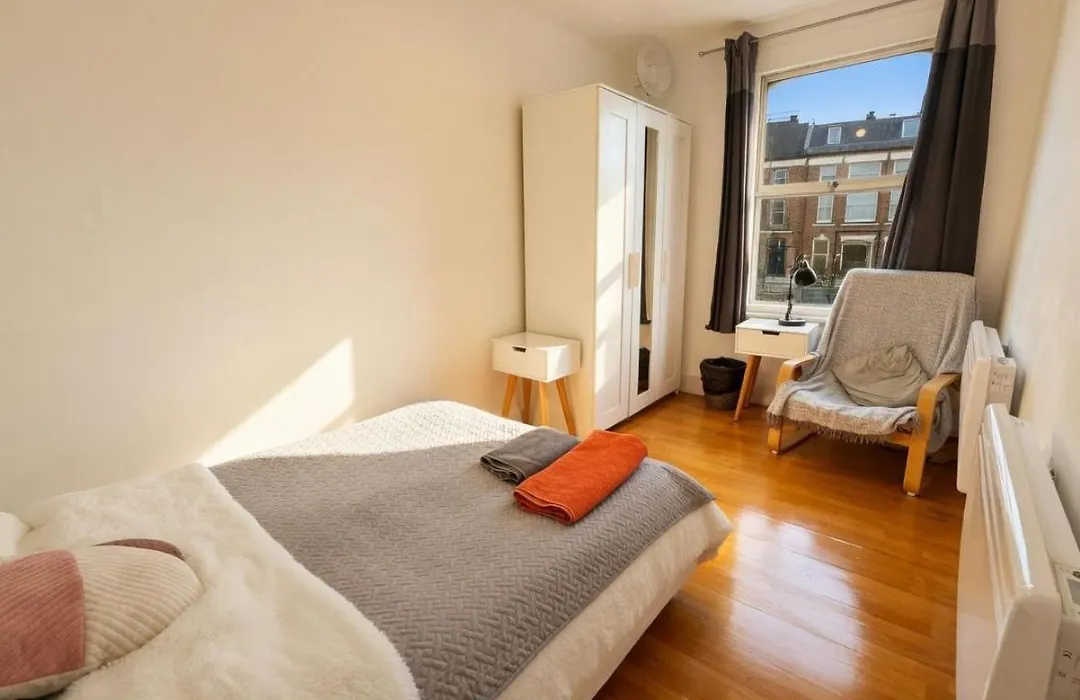 Cosy Flat Fulham-1