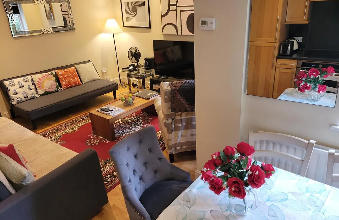 The Lovely Elegant Apartments Around Kensington And Chelsea - Ricky & Giustina Collection - W8, Sw3, Sw5, Sw7, Sw10 - Fully Equipped And Perfect For Long Stays-1