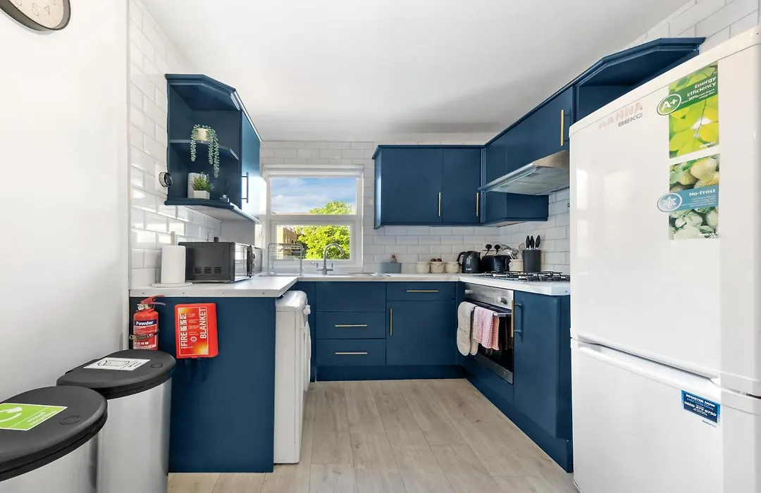 The Holloway Suite - Netflix, 3 Min To Station - Luxury-1