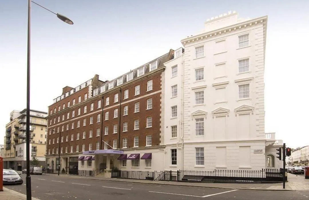 Premier Inn London Victoria-1