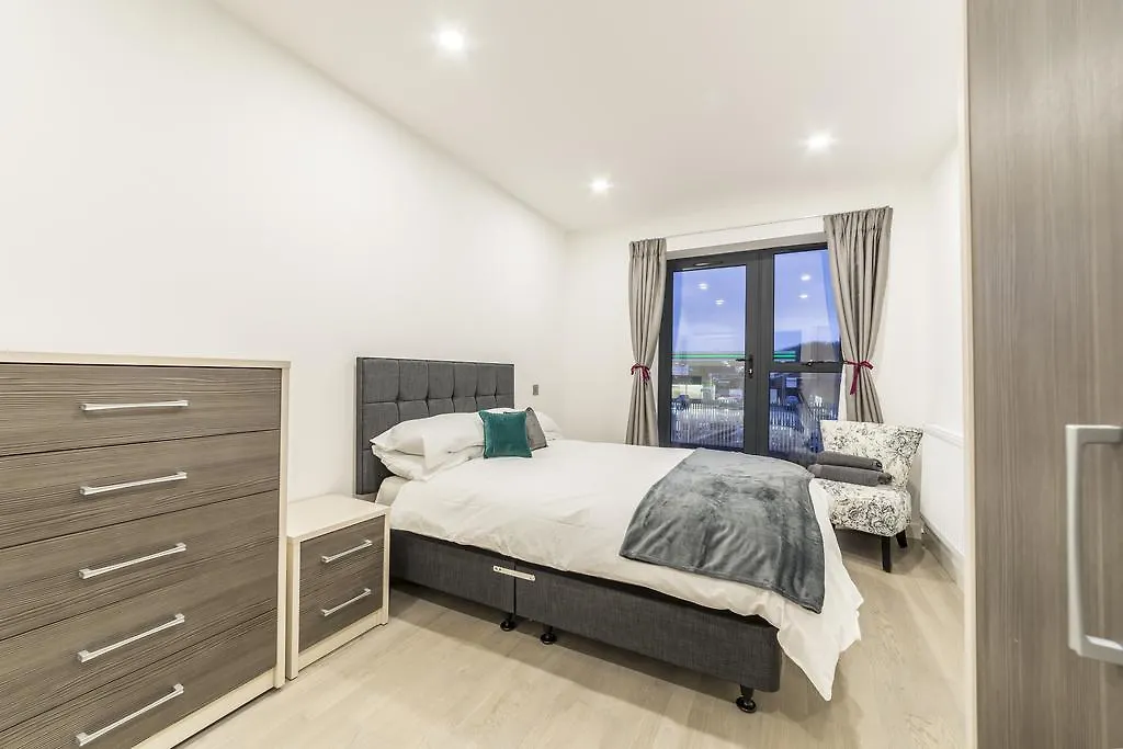 Canning Town Stratford Apartments-1