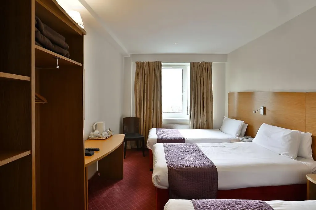Ambassadors Hotel-1