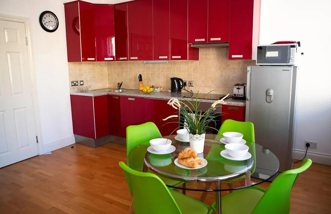 Apt 2, Opera House By Indigo Flats-1