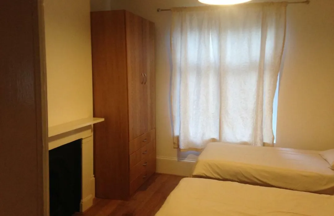 Arsenal 123 Close To Emirates Stadium Direct Eurostar Heathrow-Free Parking-1