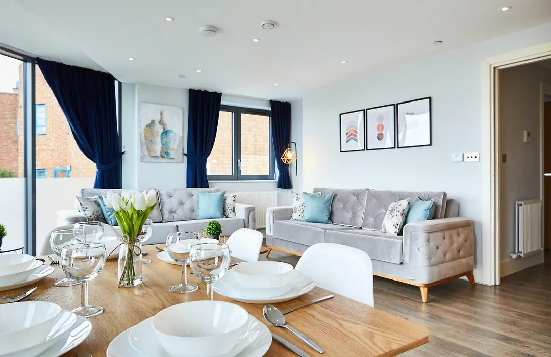 Elegant Plus Luxury Apartments-1