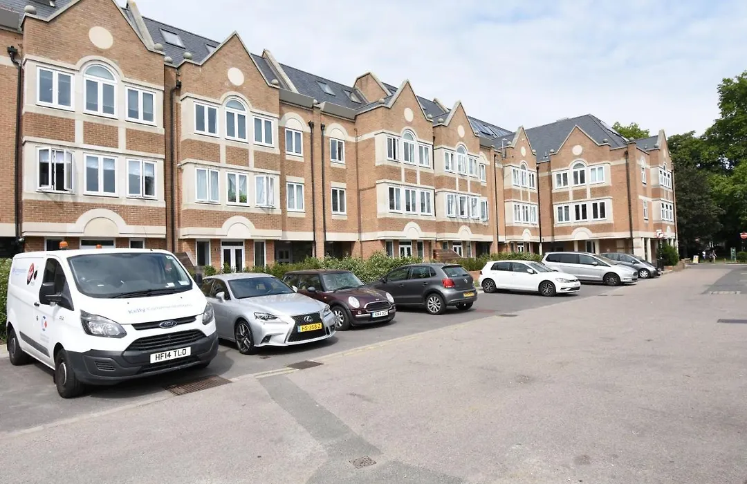 Northside Apartments Ealing-1