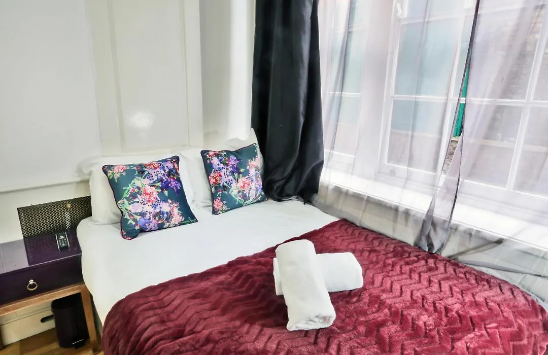 Covent Garden Suites-1
