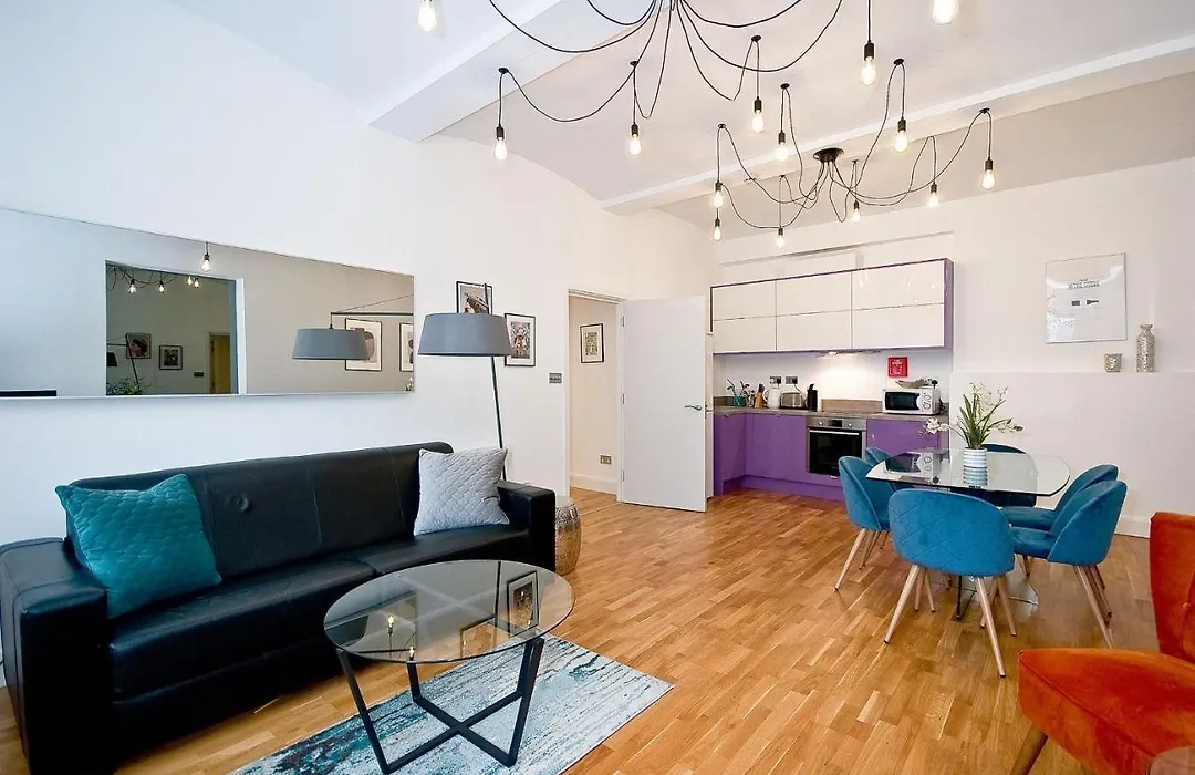 Mulberry Flat 2 - Two Bedroom 1St Floor By City Living London-1