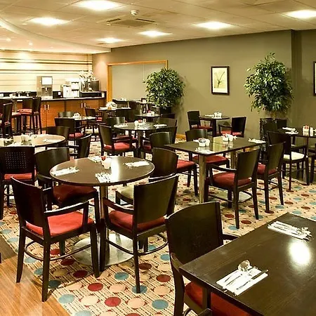 Premier Inn London City - Tower Hill-2