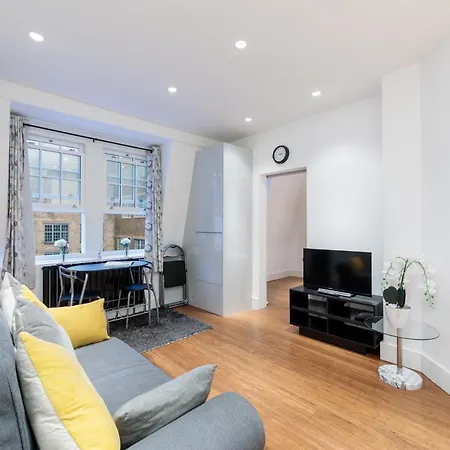 Oxford Circus Luxury Holiday Let-2