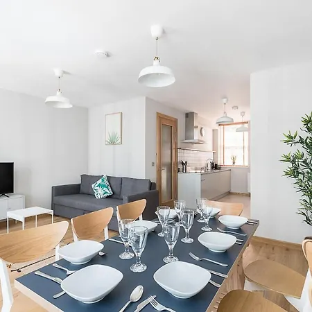 Stylish Stays By Russel Square-2