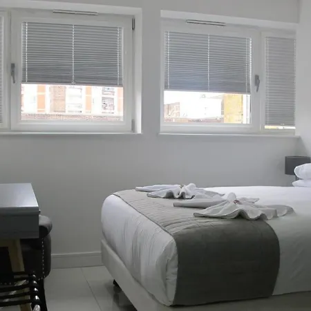 Bloomsbury Apartments-3