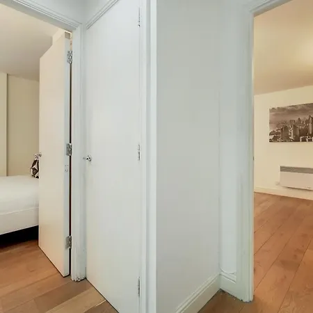 Capital Stay Aldgate - Two Bed Apartment-2