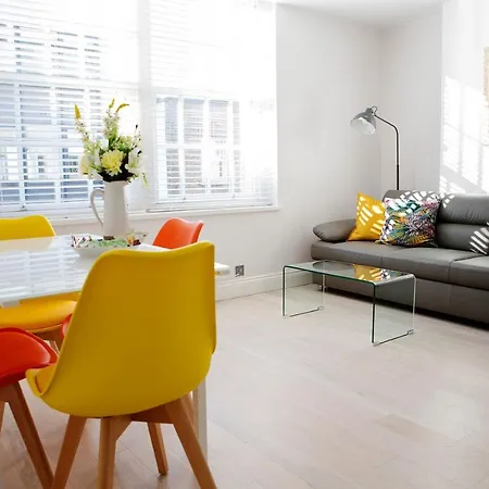 Soho Chambers By Indigo Flats-2
