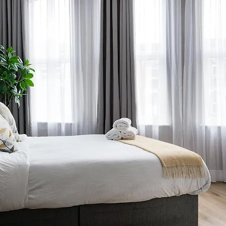 Kilburn City Suites-2