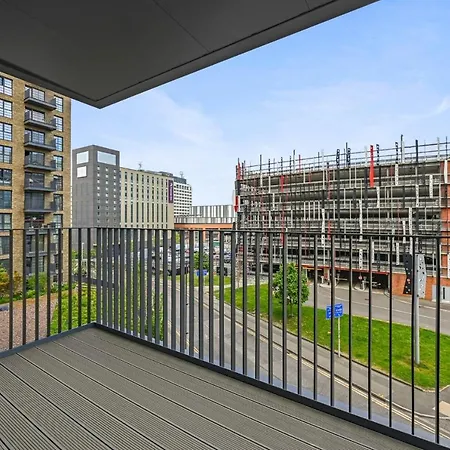Ferrum At Wembley Park - Ny Warehouse Loft Style-2