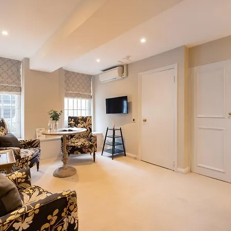 Knightsbridge Roof Garden Rooms-2