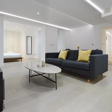 Soho 22 Serviced Apartments-2